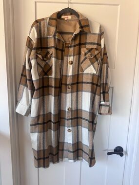 Mazik Tan and Cream Plaid Oversized Trench Shacket